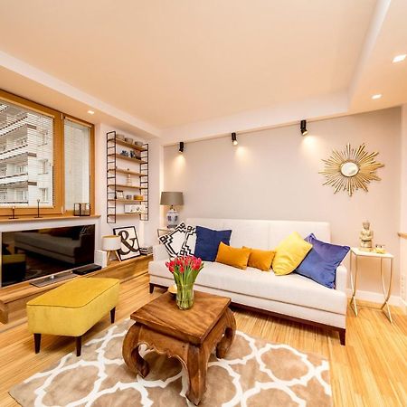 Golden Apartment With Air Condition By Your Freedom ワルシャワ エクステリア 写真