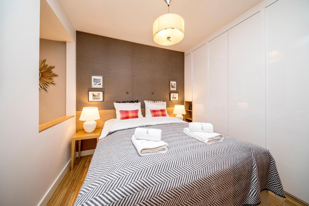 Golden Apartment With Air Condition By Your Freedom ワルシャワ エクステリア 写真