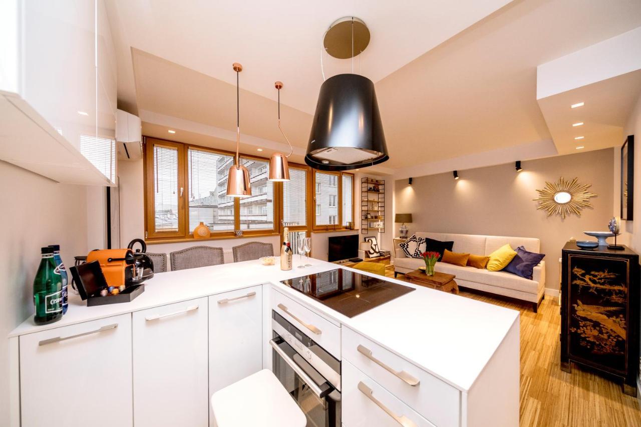 Golden Apartment With Air Condition By Your Freedom ワルシャワ エクステリア 写真
